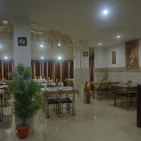 Corbett Hill Resort By Opensky Lansdowne Bagian luar foto