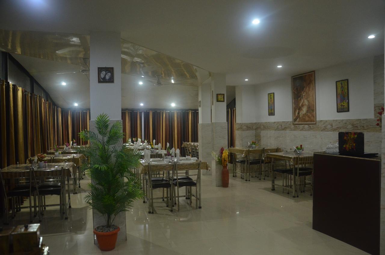 Corbett Hill Resort By Opensky Lansdowne Bagian luar foto