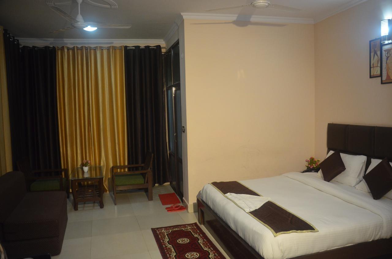 Corbett Hill Resort By Opensky Lansdowne Bagian luar foto
